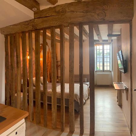 Bed and Breakfast Le Bas Chitray Ménil Esterno foto