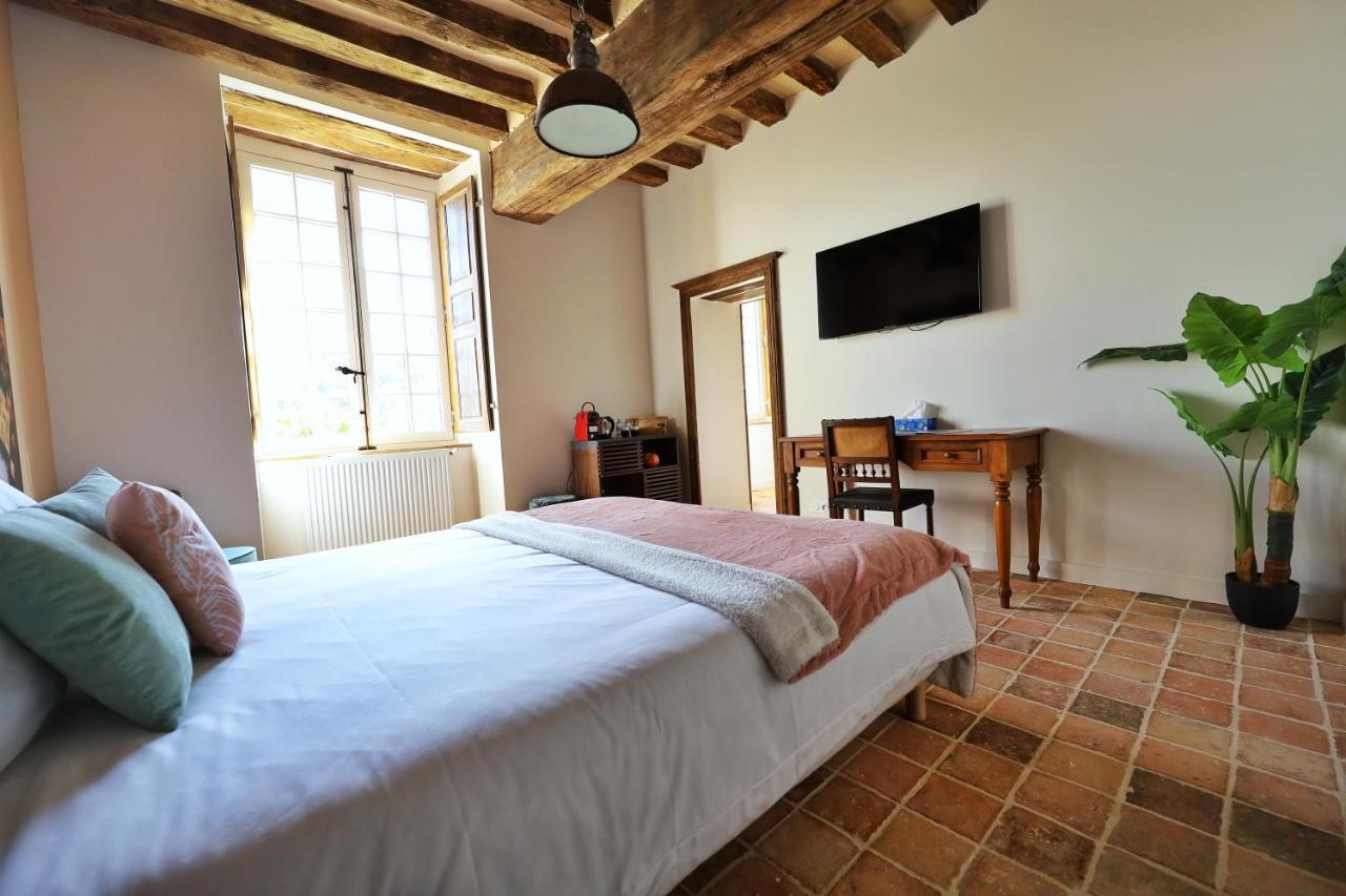 Bed and Breakfast Le Bas Chitray Ménil Esterno foto