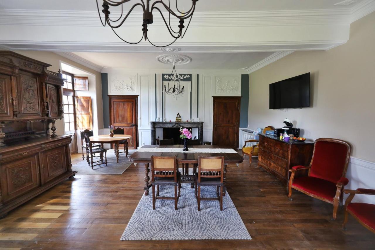 Bed and Breakfast Le Bas Chitray Ménil Esterno foto